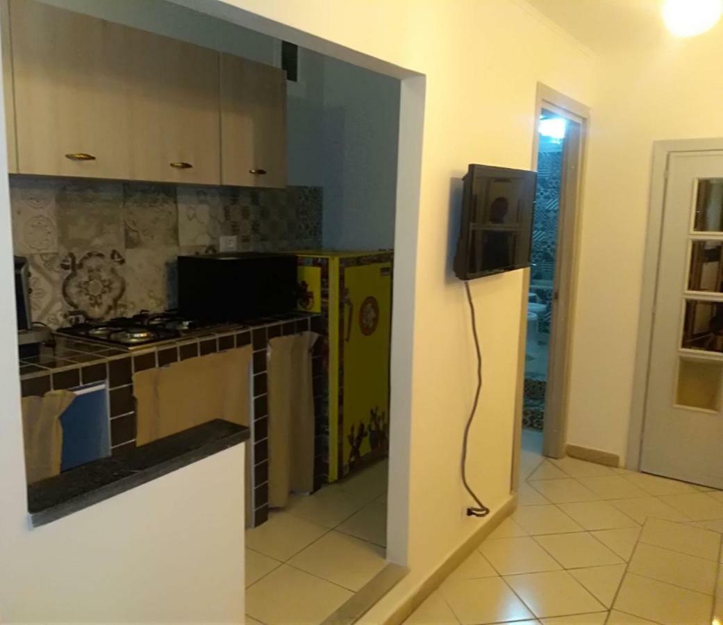 Attico Mea Villa คาตาเนีย ภายนอก รูปภาพ